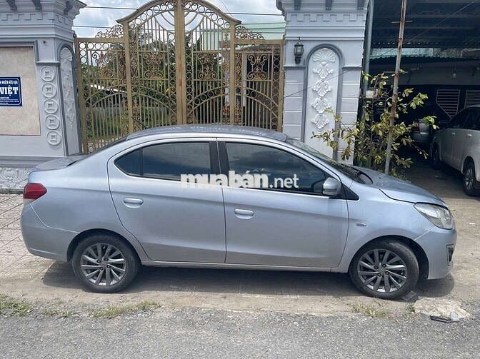 Mitsubishi Mirage Sedan Số sàn Bạc