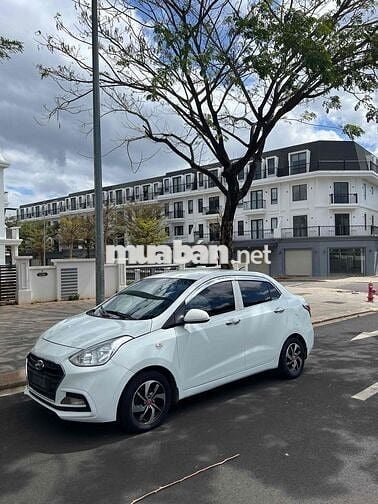 Hyundai i10 Sedan Base 2017 Số sàn Trắng