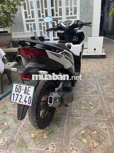 Bán xe Vario 125cc đời 2024 chính chủ