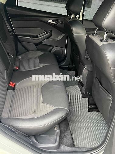 Ford Focus S 2016 Trắng Tự động