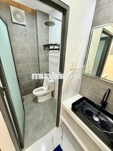 án nhà mới Lê Hồng Phong, Quận 5 - Nội thất đẹp xách vali vào ở ngay