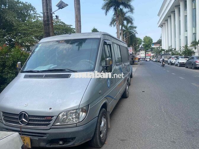 Mercedes Sprinter Bạc 6 chỗ Diesel