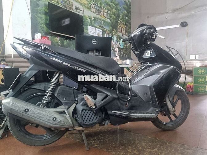 Honda Air Blade Đen