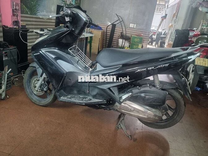 Honda Air Blade Đen