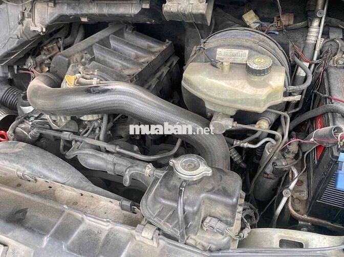 Mercedes Sprinter Bạc 6 chỗ Diesel