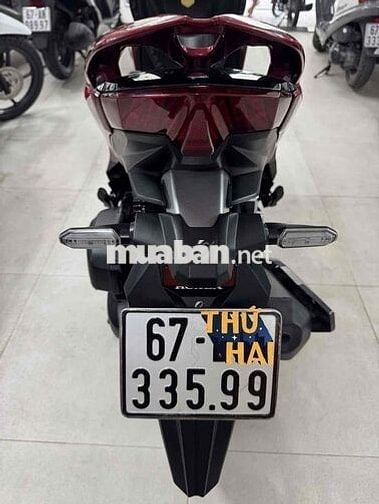 Honda Click Thái 125cc 2019 Đỏ 6.000 Km Mới Tinh