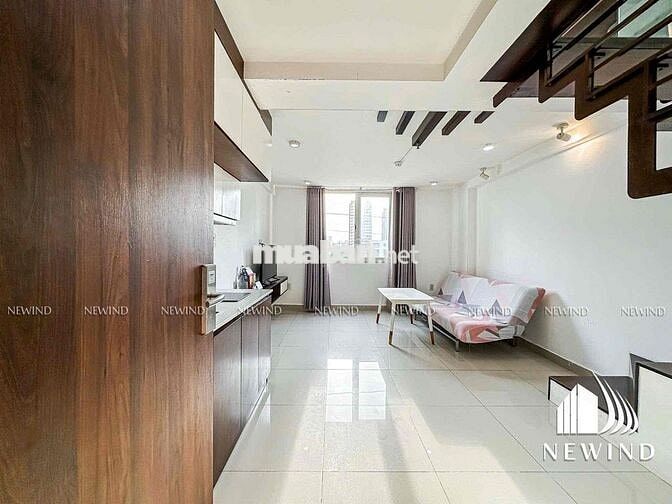 STUDIO BAN CÔNG TẠI NGUYỄN THỊ THẬP QUẬN 7