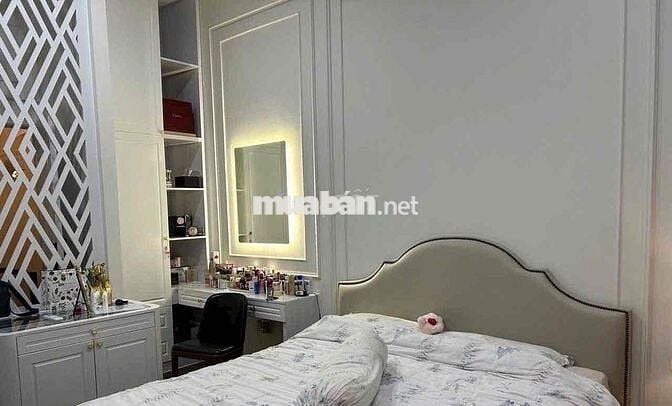 CHO THUÊ BIỆT THỰ PHÚ MỸ HƯNG – FULL NỘI THẤT 4PN+4WC 65 TRIỆU