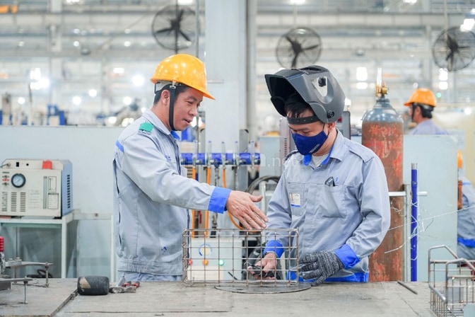 CẦN GẤP 50 CÔNG NHÂN VẬN HÀNH MÁY TẠI BÌNH DƯƠNG