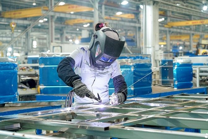 CẦN GẤP 50 CÔNG NHÂN VẬN HÀNH MÁY TẠI BÌNH DƯƠNG