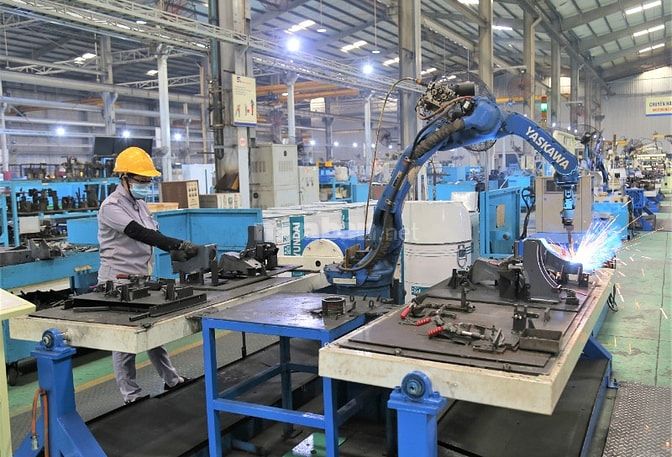 CẦN GẤP 50 CÔNG NHÂN VẬN HÀNH MÁY TẠI BÌNH DƯƠNG