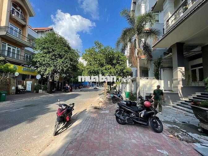 CHO THUÊ MẶT BẰNG NGAY KDC HIM LAM , GẦN LOTTE , CẦU KÊNH TẺ Q7