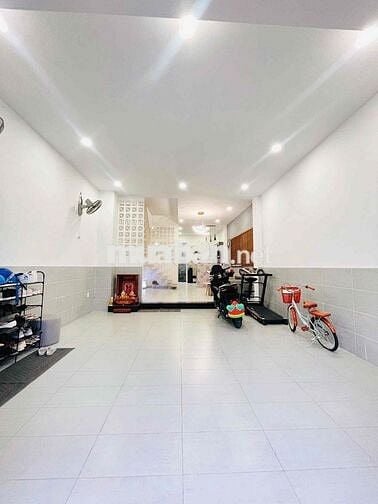 cho thuê nhà nguyên căn hẻm thạnh xuân 25, diện tích 80m2