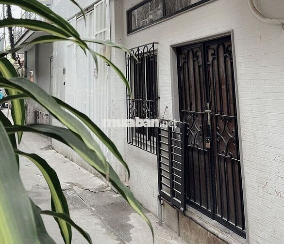 PHÒNG ĐẸP ĐIỆN BIÊN PHỦ CỬA TRỰC TIẾP RA ĐƯỜNG, NGAY HUTECH, HÀNG XANH