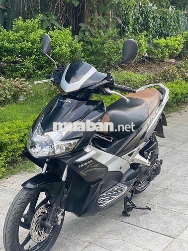Honda Air Blade Đen tiết kiệm xăng