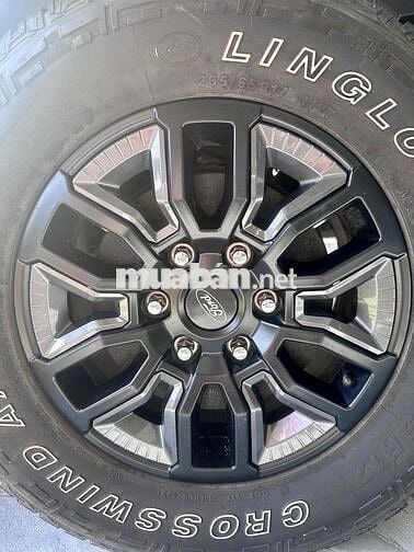 Ford Ranger XL 2023 2 cầu Trắng
