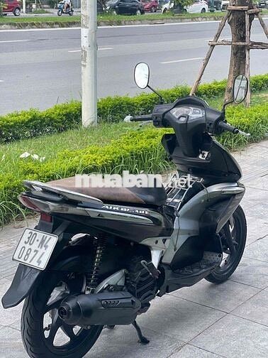 Honda Air Blade Đen tiết kiệm xăng