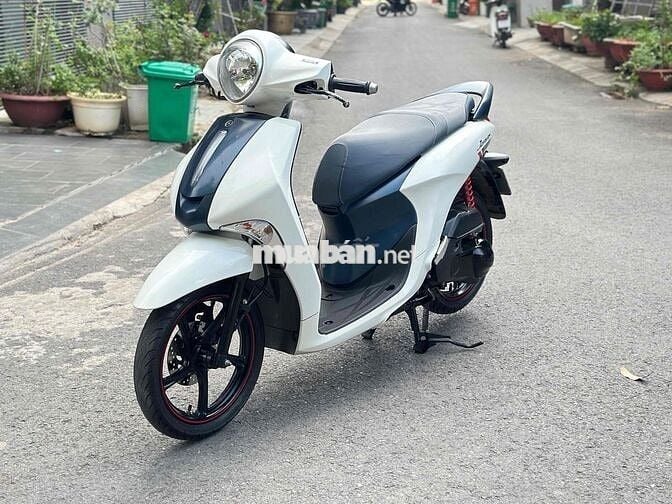 Yamaha Janus 2022 Trắng Smartkey bs47 chính chủ