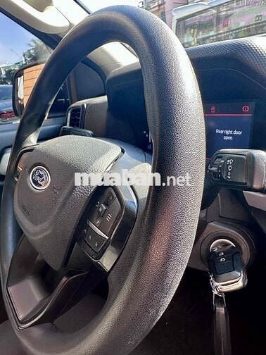 Ford Ranger XL 2023 2 cầu Trắng