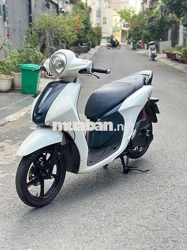 Yamaha Janus 2022 Trắng Smartkey bs47 chính chủ