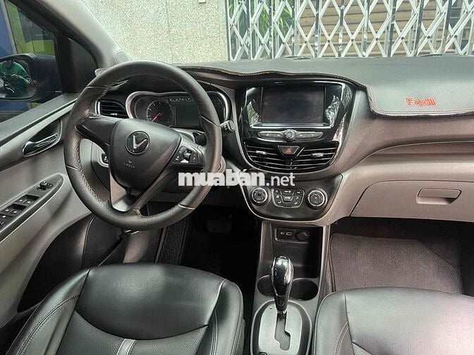 VinFast Fadil 2020 Premium Xám 62383 km