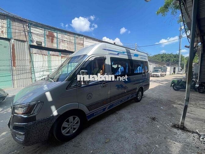 Hyundai Solati H350 2019 Bạc