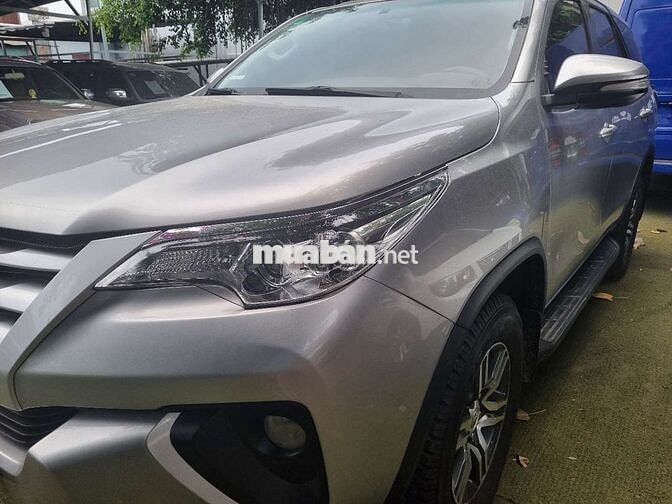 Toyota Fortuner 2017 Dầu Bạc