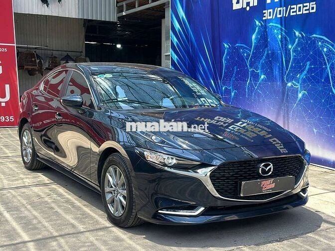 Mazda 3 2025 Luxury 1.5L,màu xanh,12.000 km