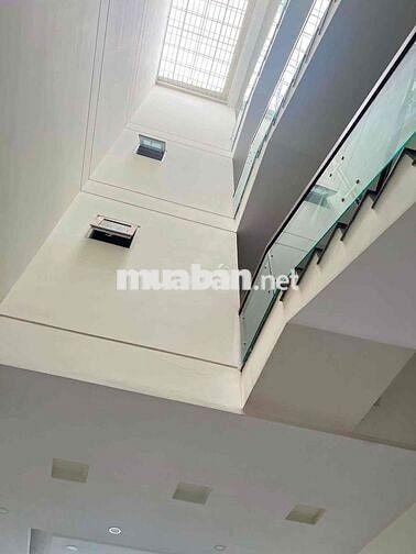 Cho Thuê Nhà Mặt Tiền Nguyễn Ảnh Thủ Bà Điểm Hóc Mon