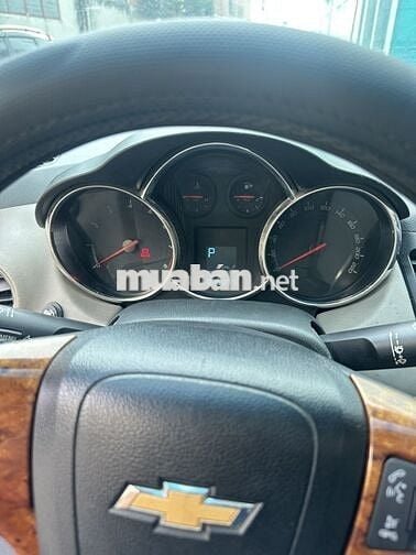 Chevrolet Cruze 1.8 Full 2013 Bạc AT