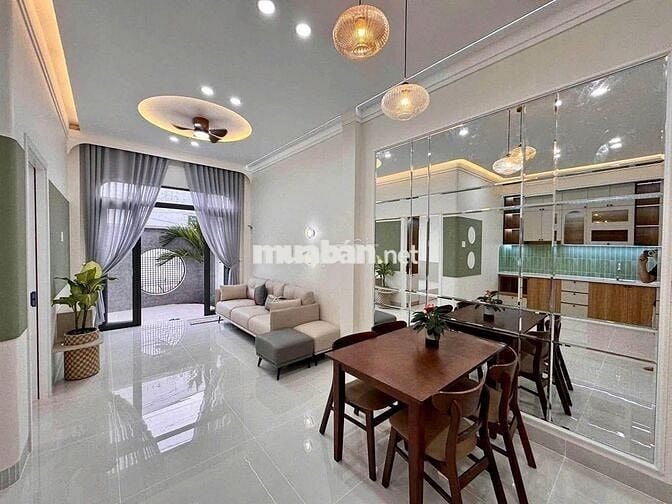 Hôn nhân đổ vỡ bángấp chia tài sảnNhà Cấp 4 gần Cty ChangShin Giá 1T6