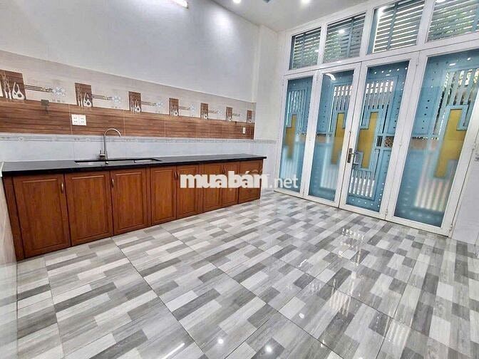 Nhà Lê Văn Quới [4x14, 3 lầu, 4pn, 4toilet] 12tr/tháng