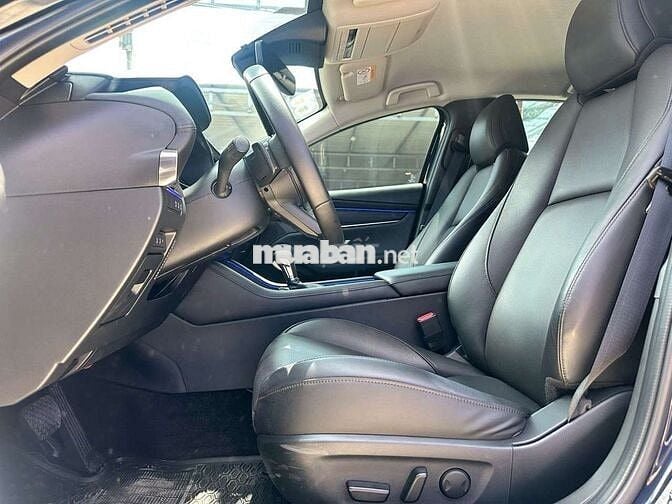 Mazda 3 2025 Luxury 1.5L,màu xanh,12.000 km