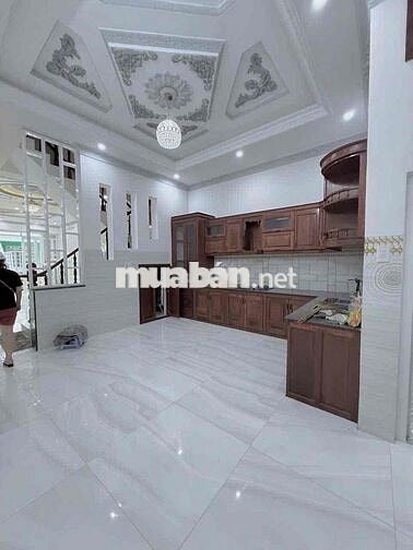 CHỦ GỬI CHO THUÊ NHÀ TRỆT 2 LẦU MỚI ĐẸP ĐƯỜNG D6 KDC HỒNG LOAN