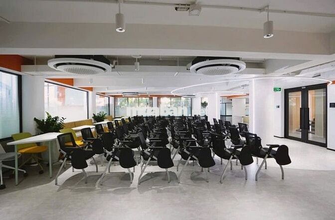 GÓC 2 MẶT TIỀN VỚI DIỆN TÍCH 960M2 SỬ DỤNG - VỊ TRÍ VÀNG QUẬN 1 