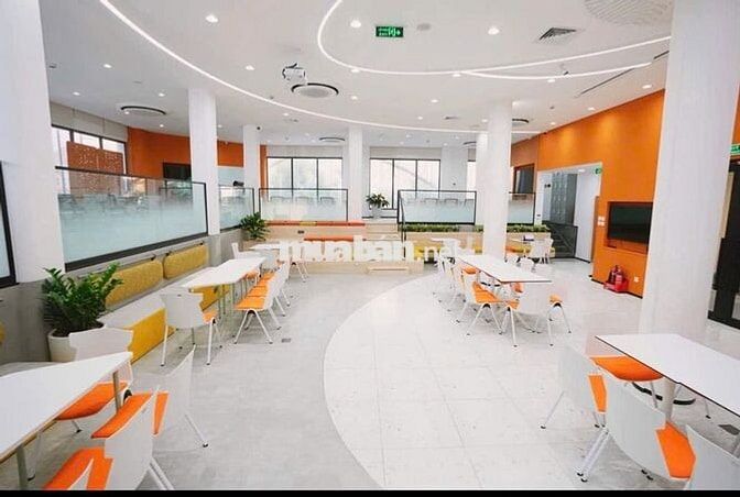 GÓC 2 MẶT TIỀN VỚI DIỆN TÍCH 960M2 SỬ DỤNG - VỊ TRÍ VÀNG QUẬN 1 