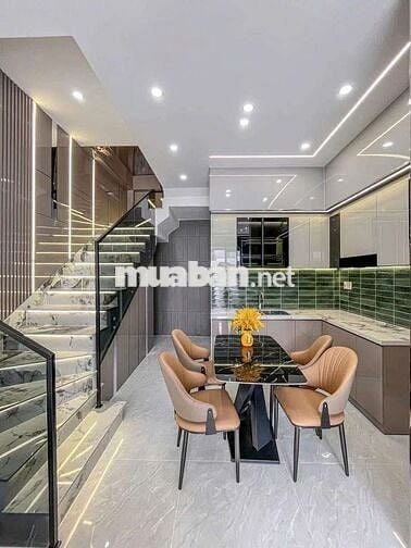 NHÀ 2 LẦU CAO CẤP - KDC DẦU KHÍ
