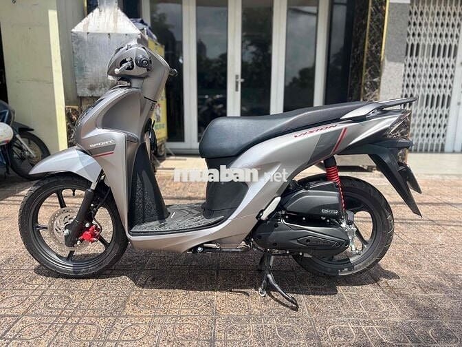 Honda Vision 2024 Bạc 600km