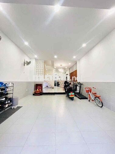NHÀ 2 LẦU 5x17 HẺM 8M KHU ĐỒNG BỘ ĐẸP CÓ NỘI THẤT