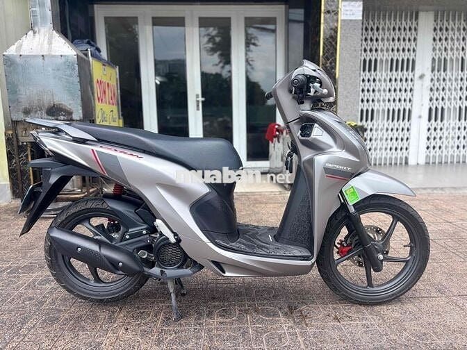 Honda Vision 2024 Bạc 600km