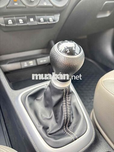 Kia Soluto MT Deluxe 2022 Đỏ Số sàn 41000 km