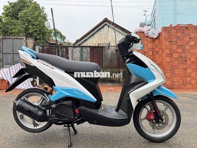 Yamaha Luvias FI Trắng Xanh Đã sử dụng
