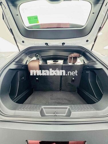Xe điện VinFast VF 6 SUV Trắng