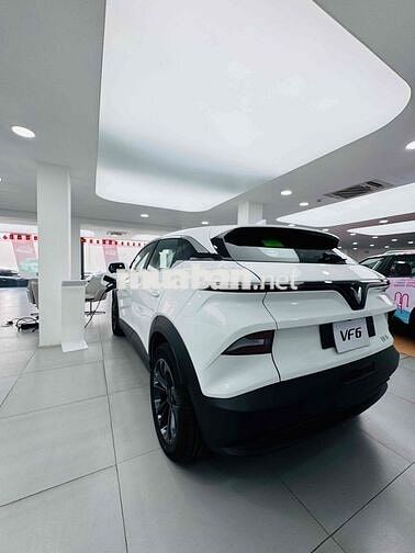 Xe điện VinFast VF 6 SUV Trắng