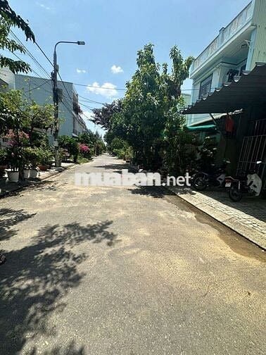 Siêu Rẻ Hiếm Đất Mt Nguyễn Tuyển