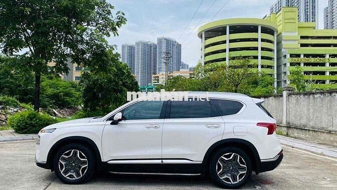 Hyundai SantaFe Cao cấp 2.5L HTRAC sản xuất 2022