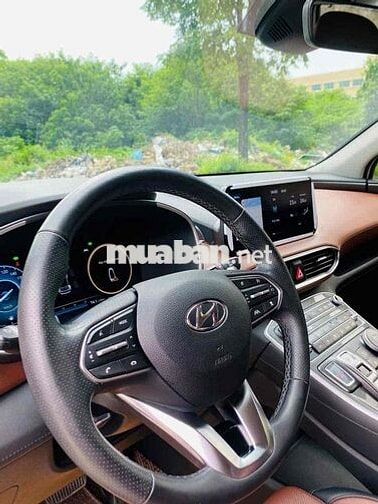 Hyundai SantaFe Cao cấp 2.5L HTRAC sản xuất 2022