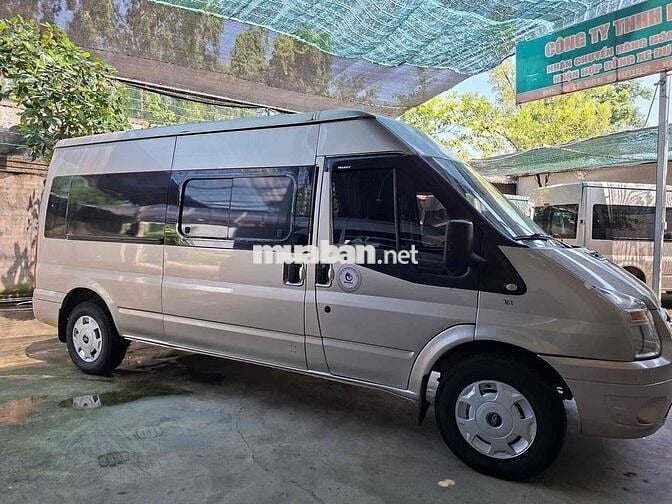 Ford Transit 2013  6 chỗ