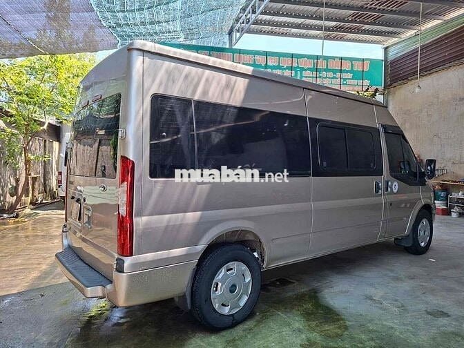 Ford Transit 2013  6 chỗ
