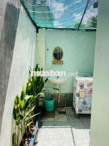 Phòng trong nhà nguyên căn 3tr bao điện nước